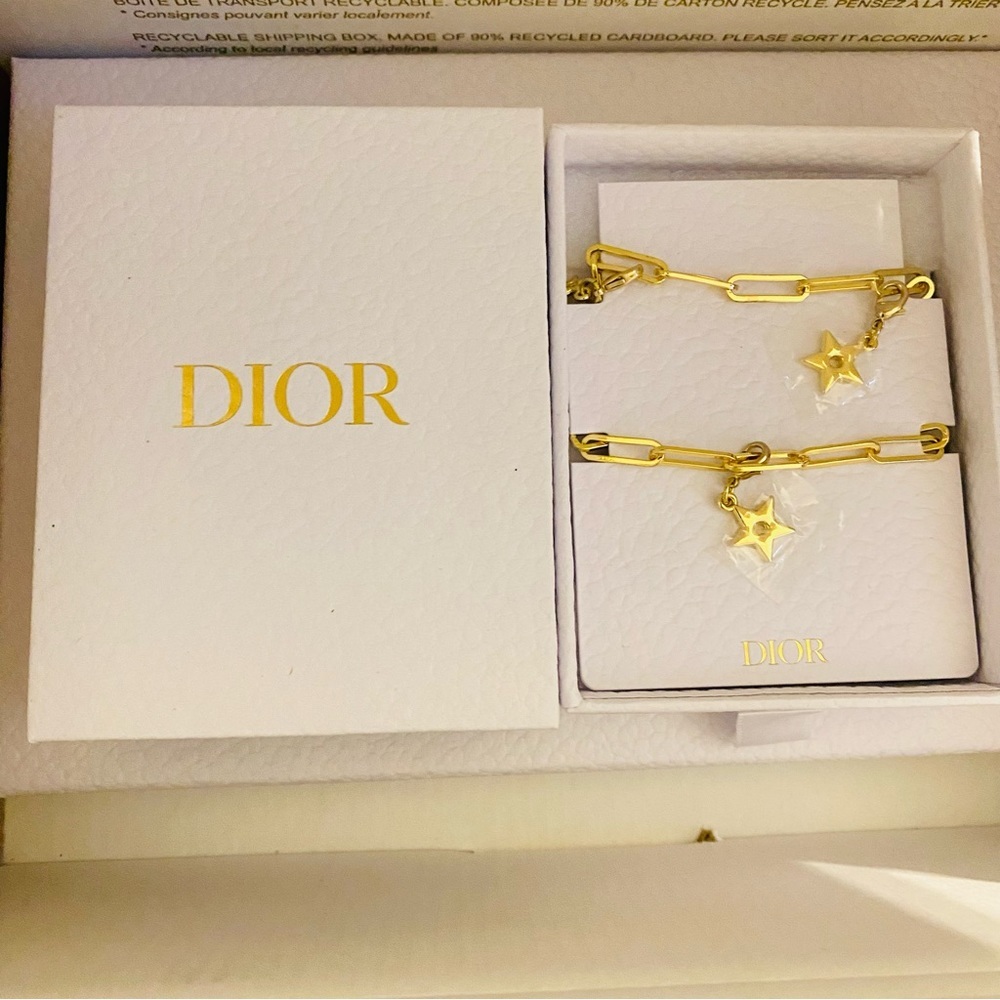 Dior CD and Star charm phone chain/ can be DIY necklace / bracelet - Picture 11 of 12